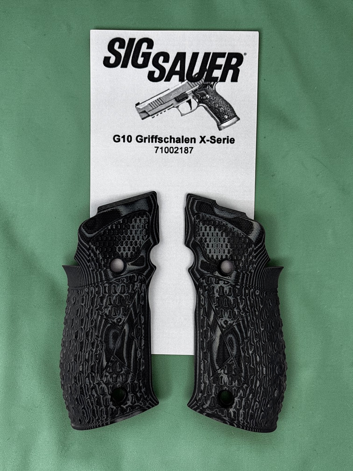200946_sig-sauer-g10-supermatch-hogue-griffschalen_1